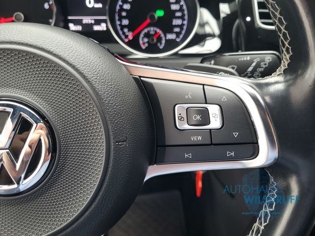 Volkswagen Golf VII 1.5 TSI DSG Highline R-Line - Samsaru's Car Outlet
