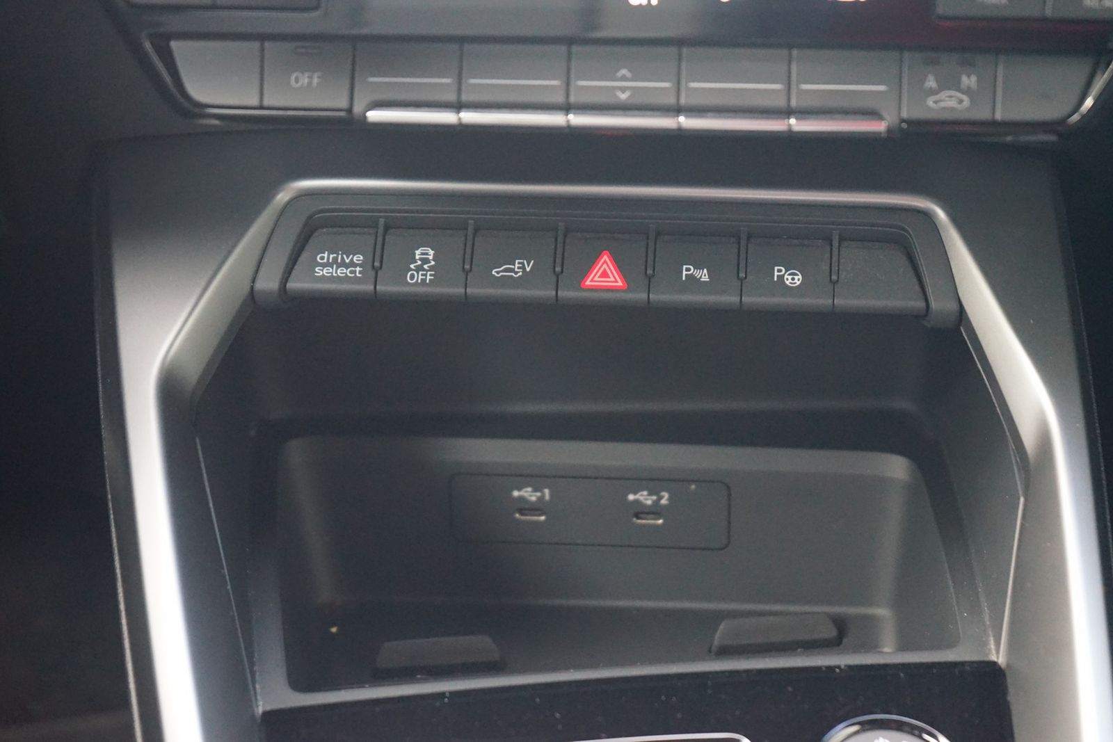 Audi A3 Sportback 45 TFSI e S-line Klimaaut. LED Navi