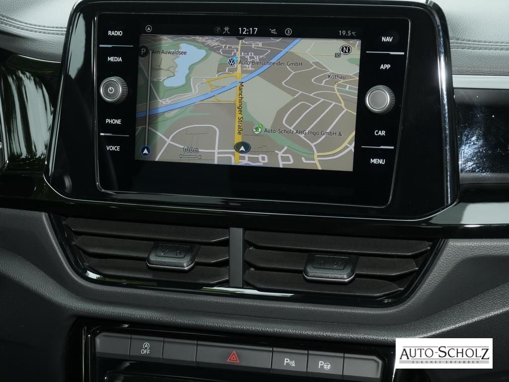 Volkswagen T-Roc 1.0 TSI Style - Samsaru's Car Outlet