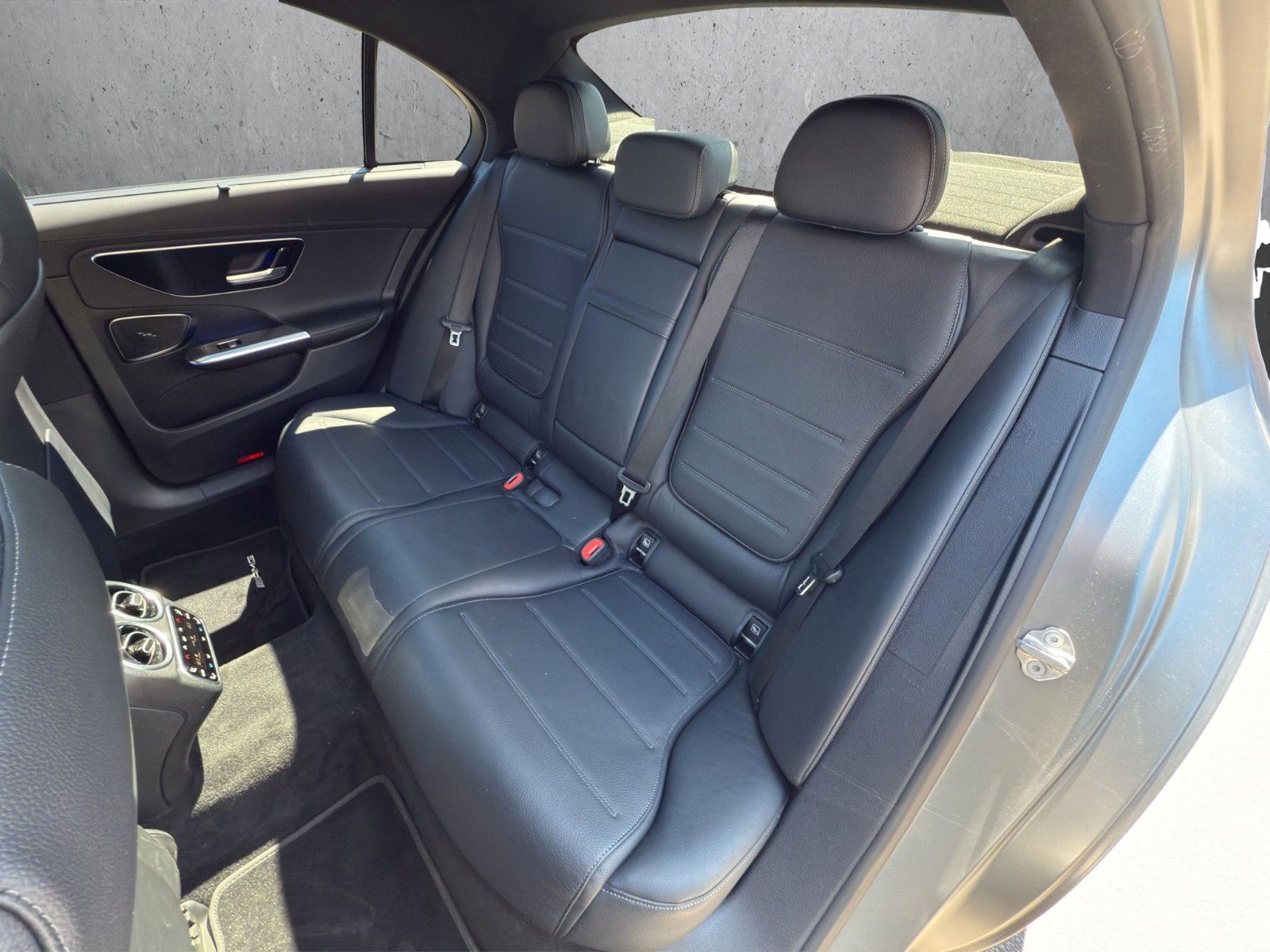 Mercedes-Benz C 300d 4M AMG - Samsaru's Car Outlet