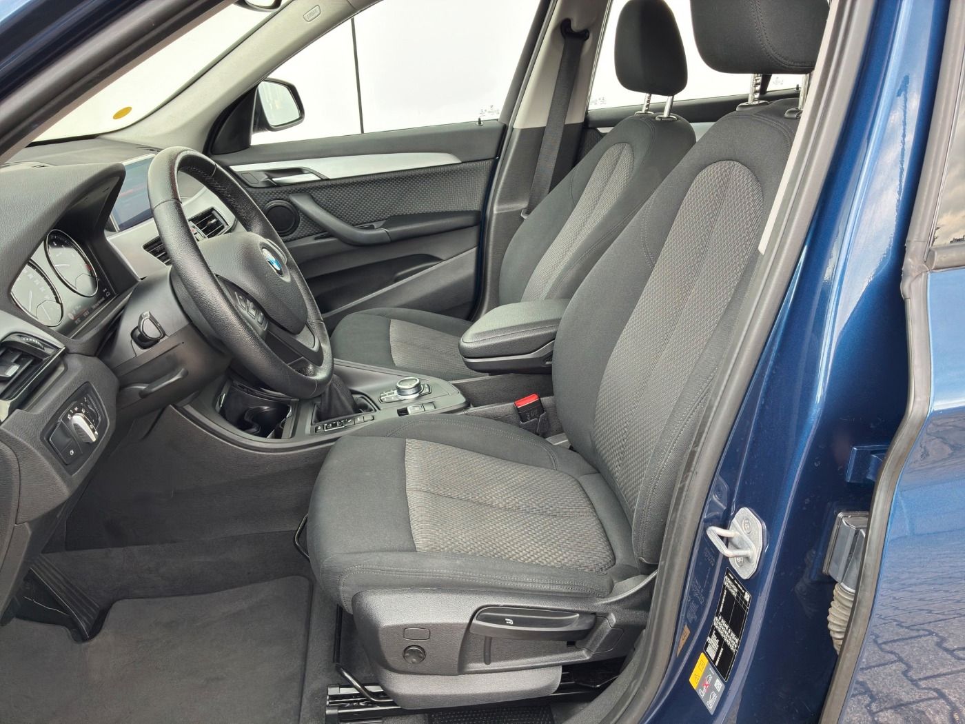 BMW X1 xDrive25e - Samsaru's Car Outlet