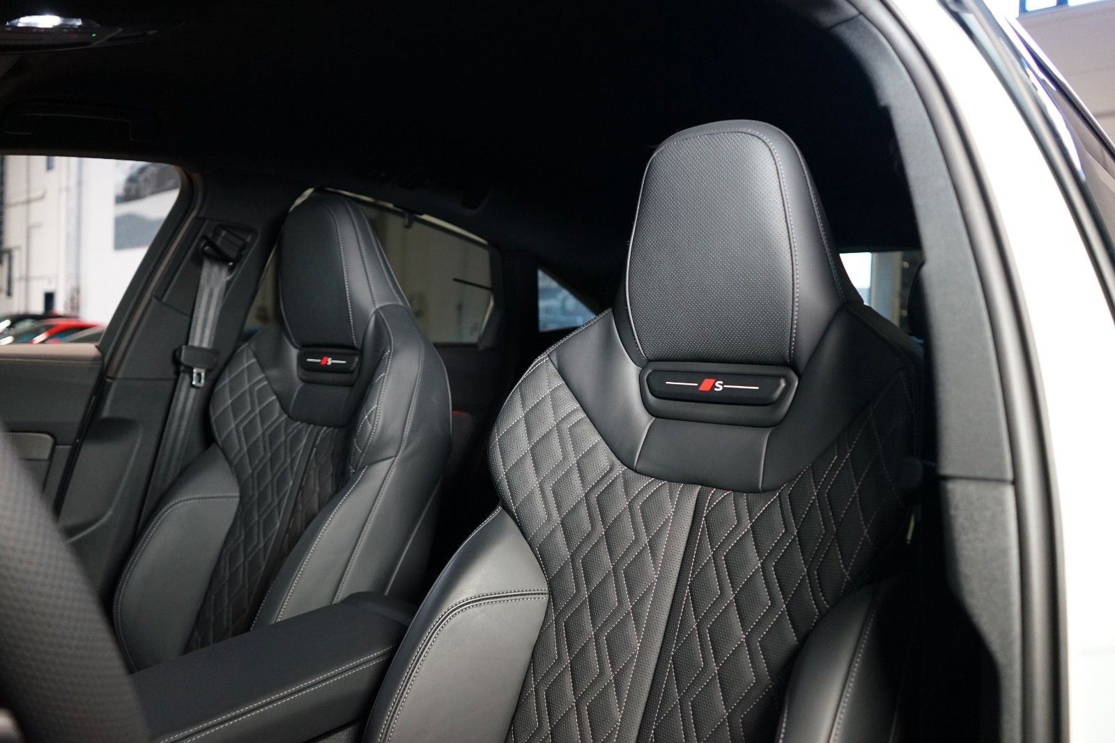 Audi A5*40 TDI*S-LINE*AUX.HEA*360*HUD*B&O*52.066€NETT