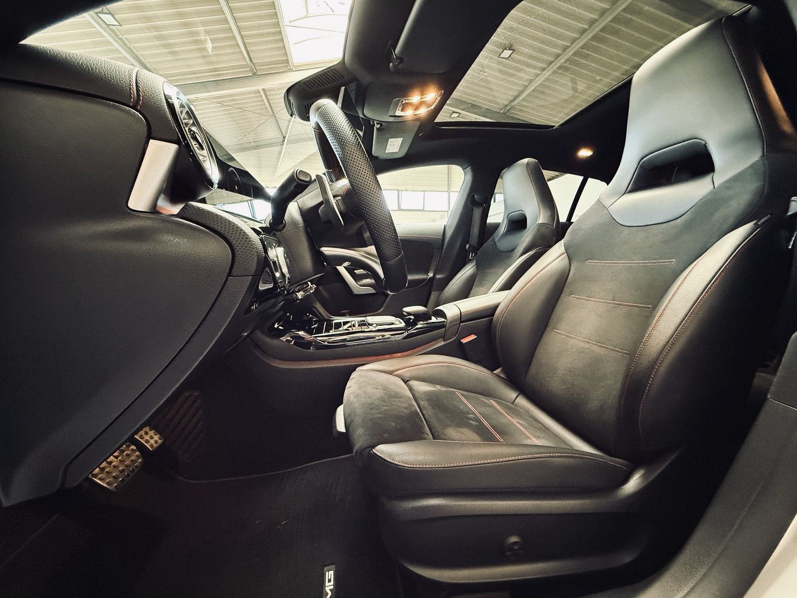 Mercedes-Benz CLA 45 AMG - Samsaru's Car Outlet
