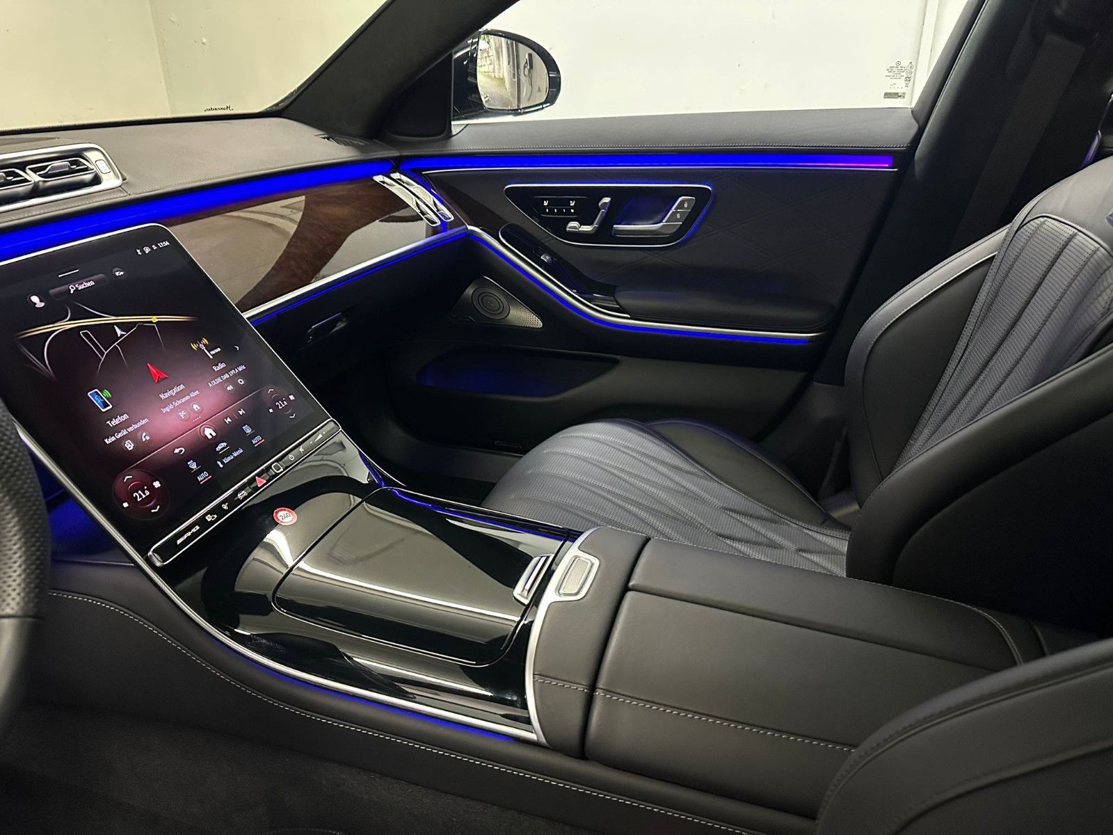 Mercedes-Benz S 63 E Performance L *PANORAMA*FONDENTERTAINMENT