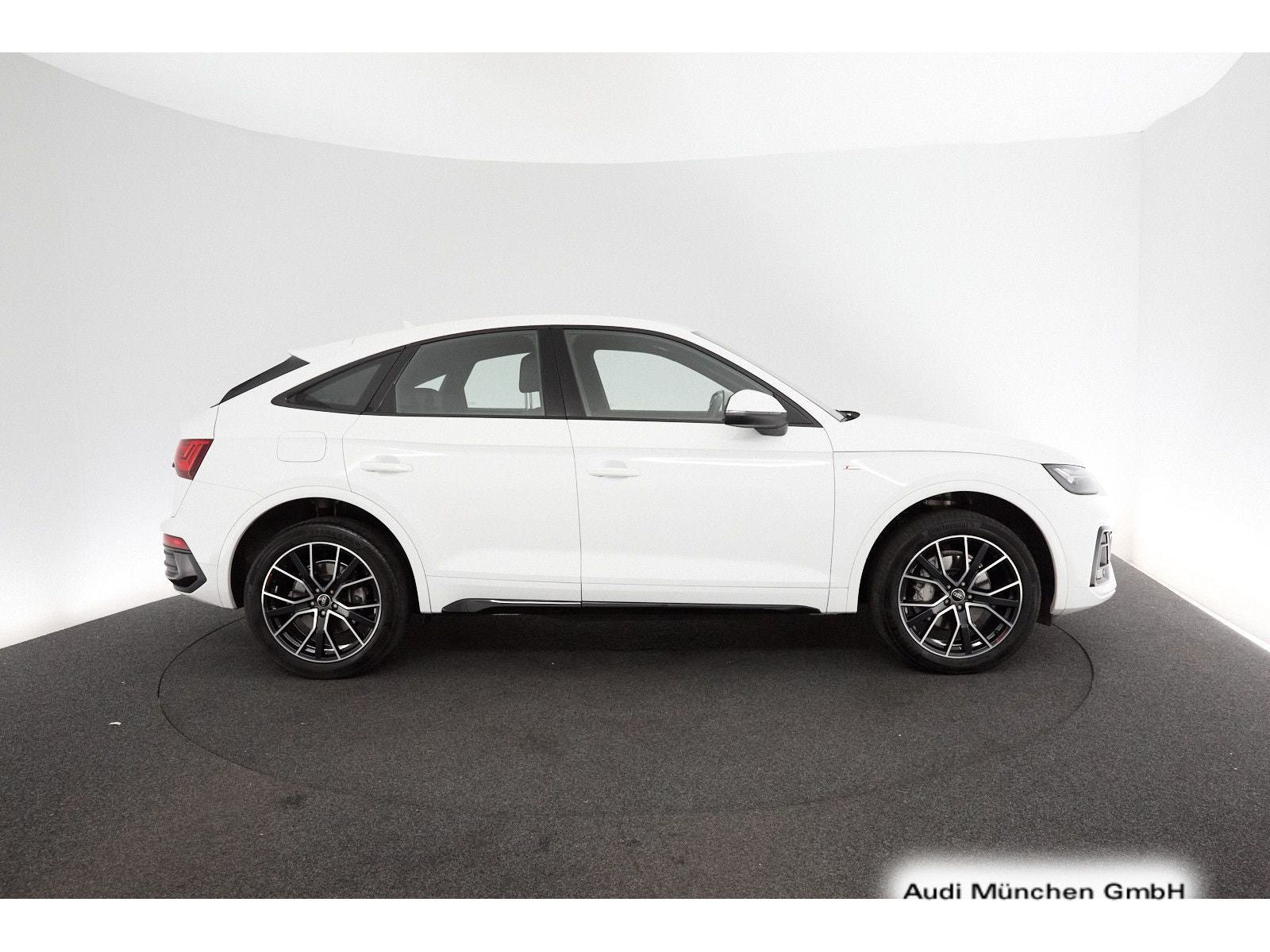 Audi Q5 Sportback 40 TDI quattro S tronic S line - Samsaru's Car Outlet