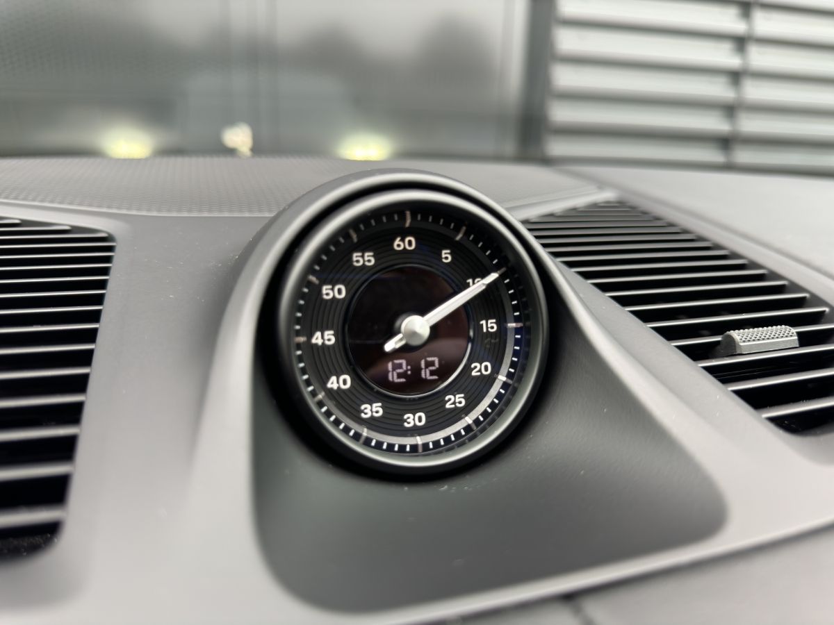 Porsche Cayenne E-Hybrid | Luftfederung | Panorama | AHK