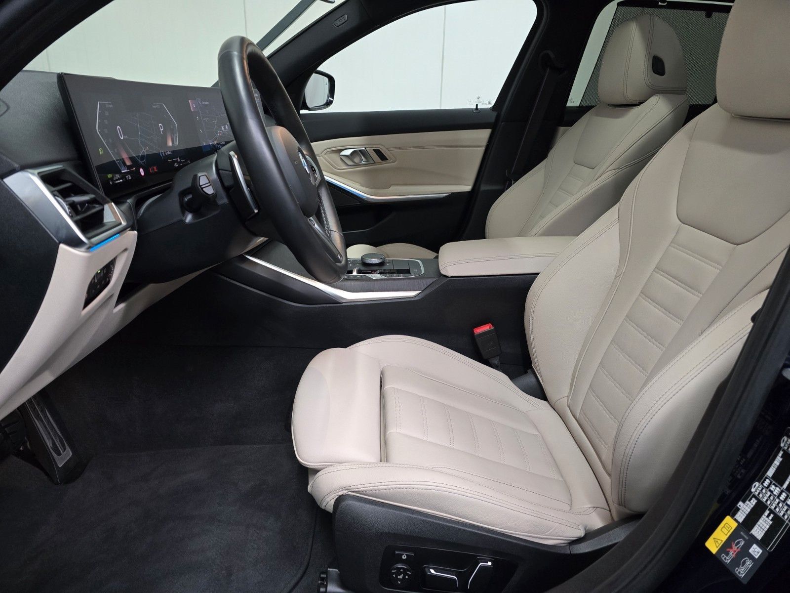 BMW 330e xDrive M Sport Pro - Samsaru's Car Outlet