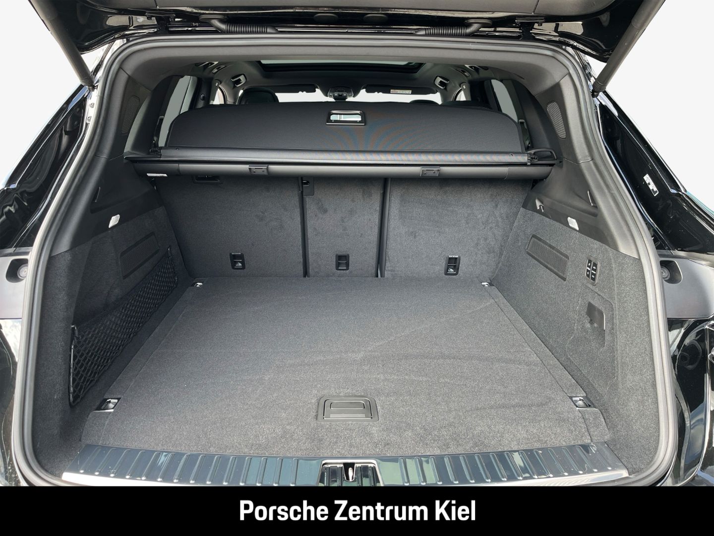 Porsche Cayenne E-Hybrid BOSE Panoramadach InnoDrive