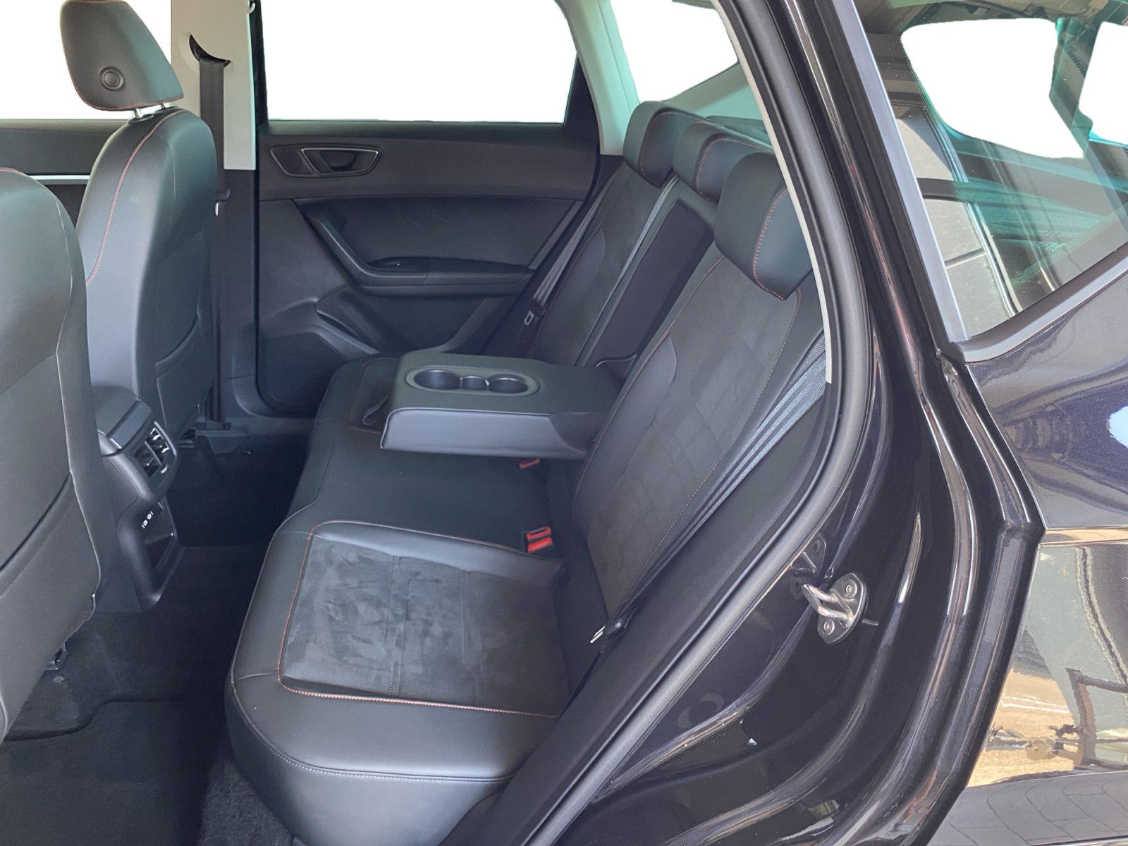 Seat Ateca 2.0TDI DSG 4Drive FR 360° AHK Beats LED