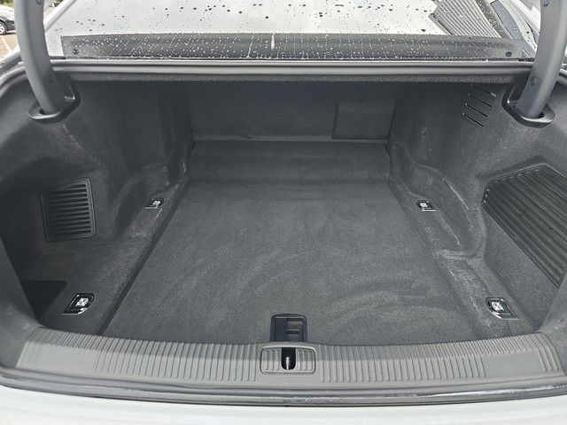 Audi A8 50 TDI qu - Samsaru's Car Outlet