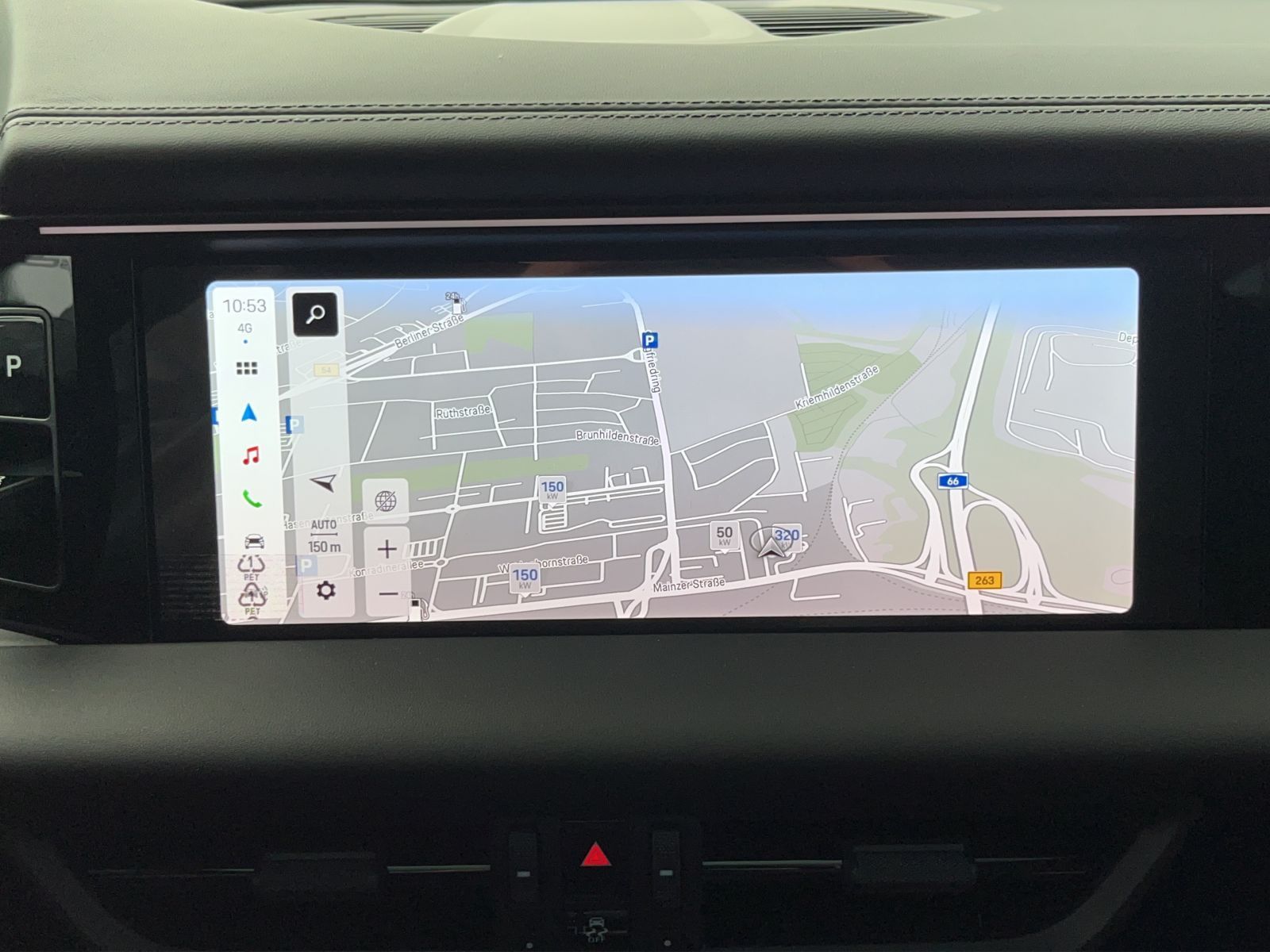 Porsche Macan 4