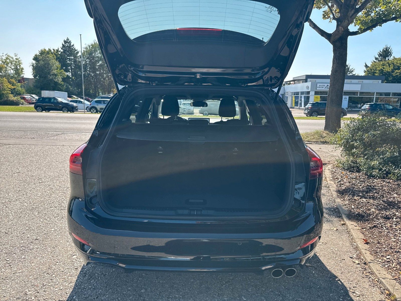 Ford Focus Turnier ST-Line X, AHK, ACC-TEMPOMAT