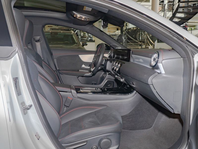 Mercedes-Benz CLA 250 4M AMG-Sport - Samsaru's Car Outlet