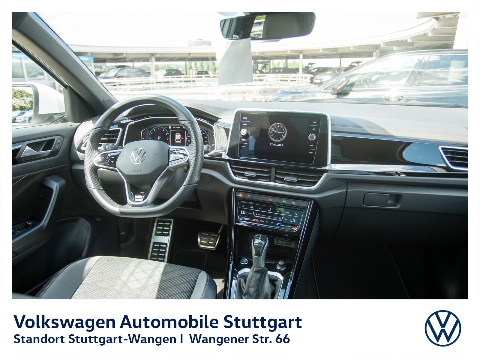 Volkswagen T-Roc R-Line 1.5 TSI DSG - Samsaru's Car Outlet