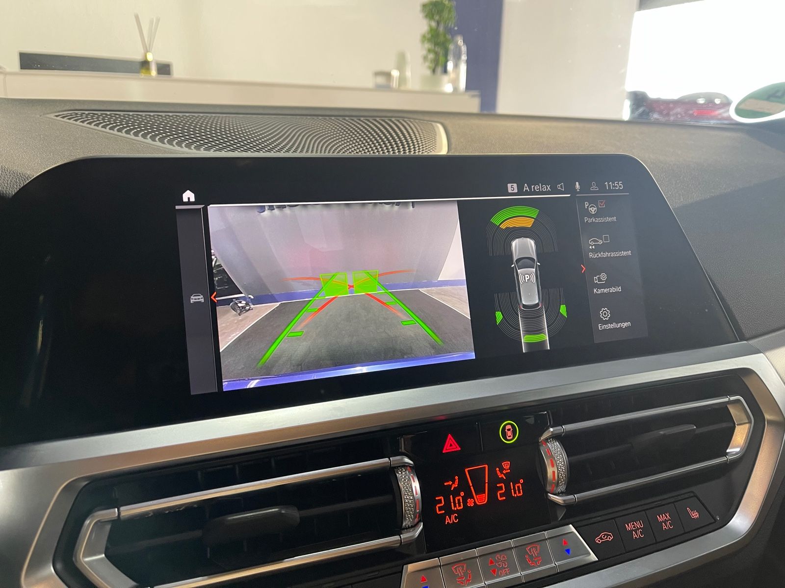 BMW 320d Touring xDrive M Sport - Samsaru's Car Outlet