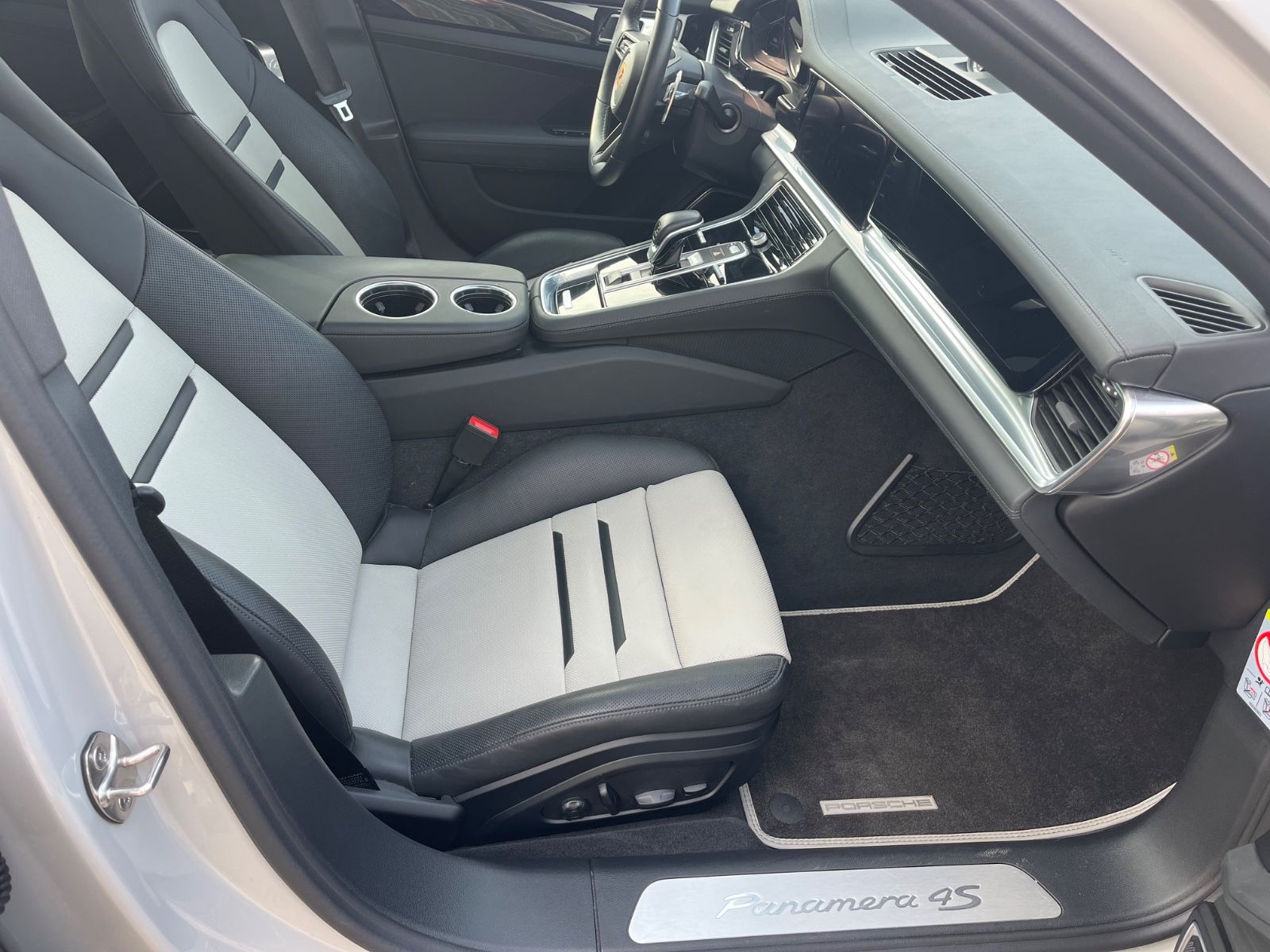 Porsche Panamera Sport Turismo 4S Hybrid Approved 12/26