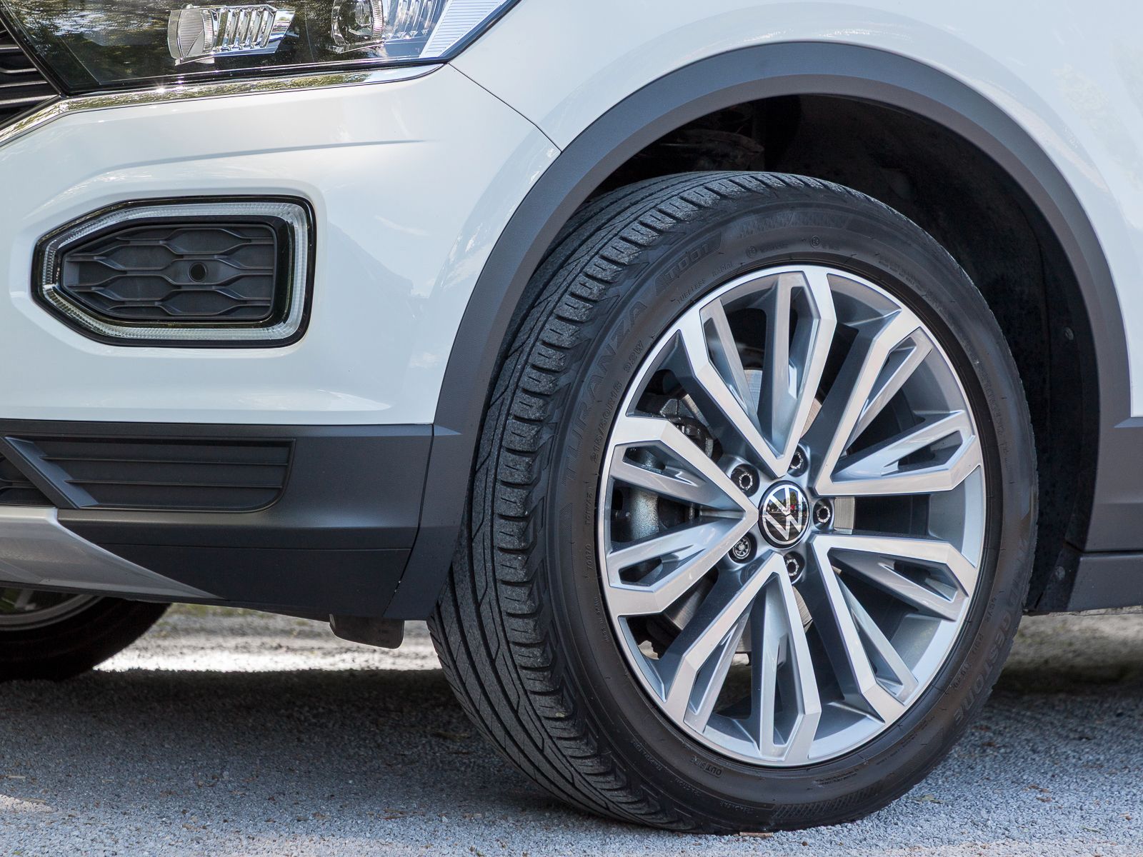Volkswagen T-Roc 1.0 TSI Style - Samsaru's Car Outlet