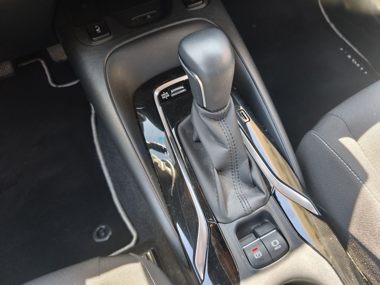 Toyota Corolla Touring Sports 2.0 Hybrid Team D - Samsaru's Car Outlet