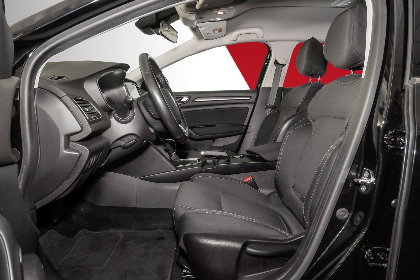 Renault Megane IV Grandtour Business Edition - Samsaru's Car Outlet