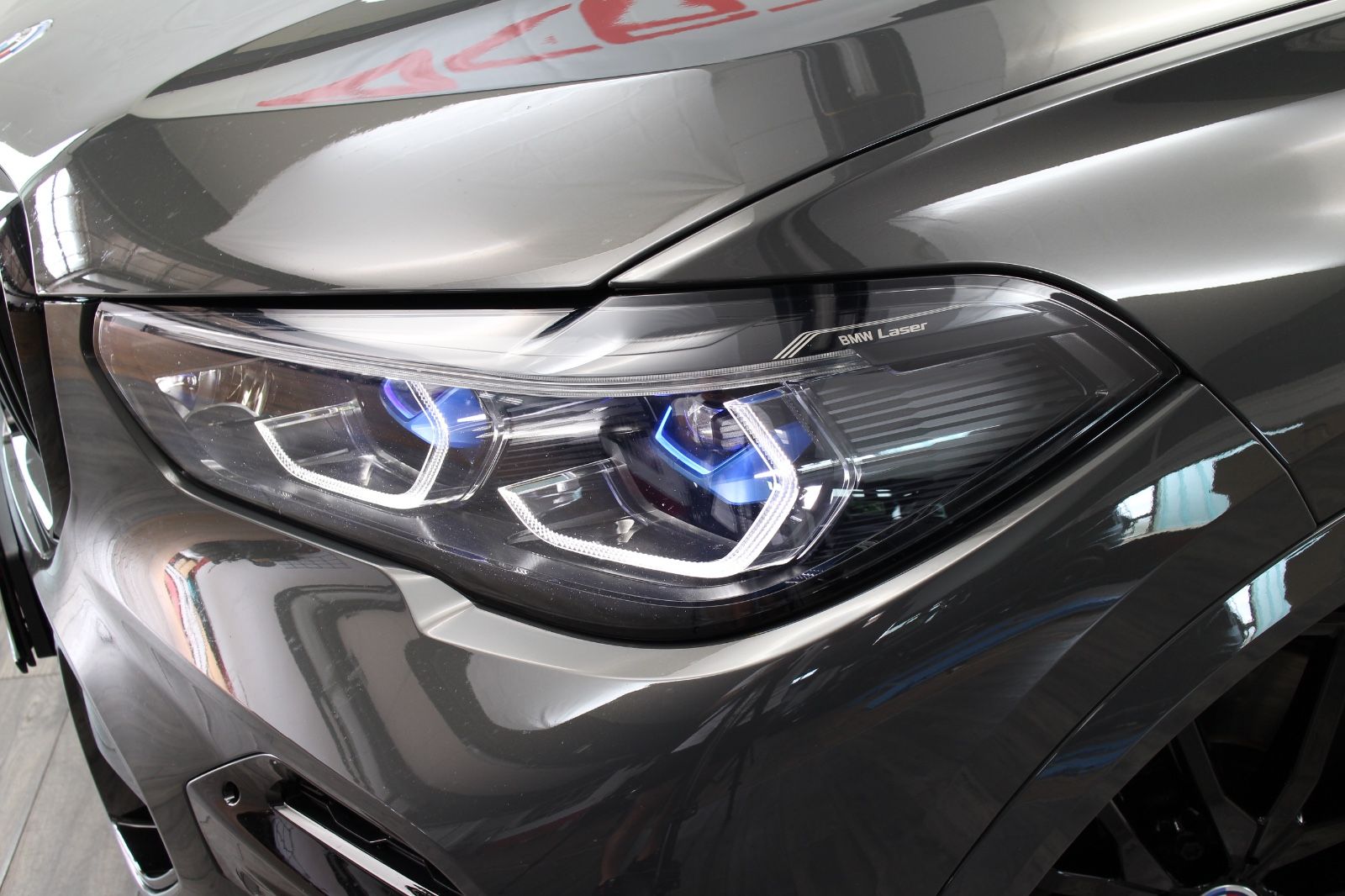 BMW X5 xDrive 40 d M Sport H&K Standheizung HeadUp