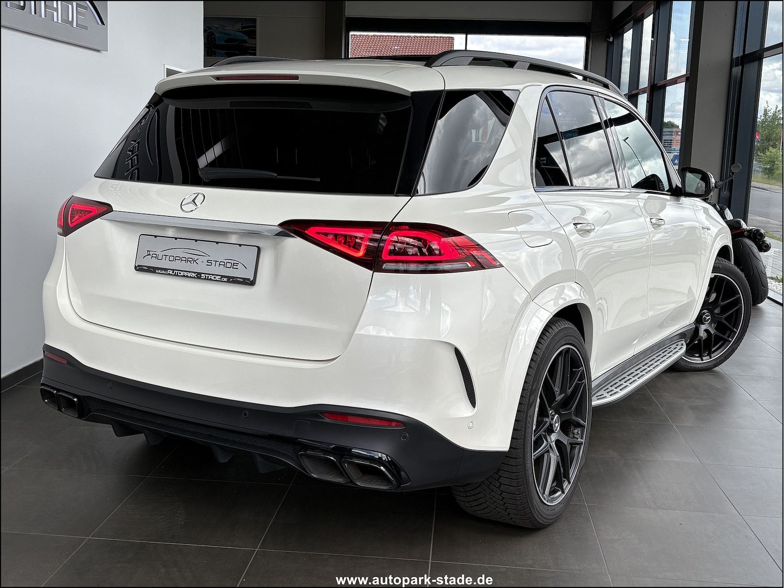 Mercedes-Benz GLE 63 AMG 4Matic+ Diamant Pano Massage 360 HUD