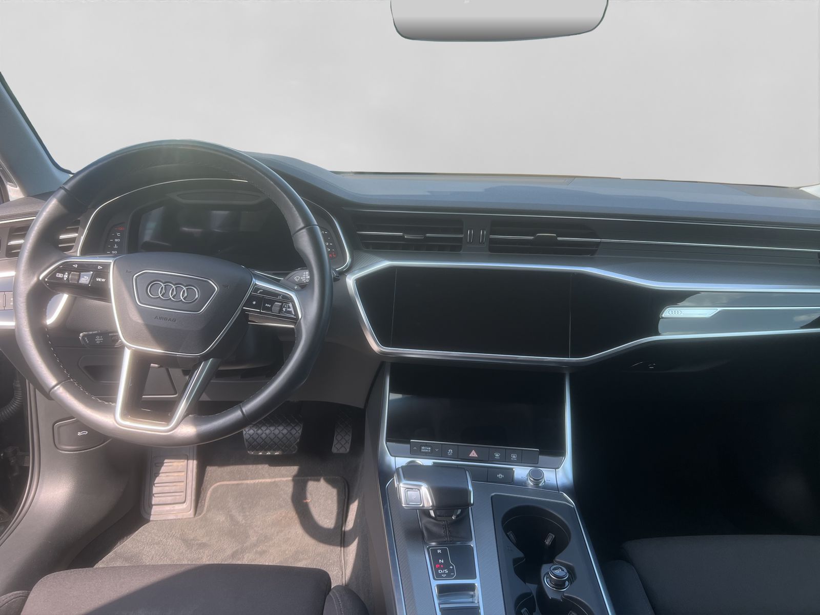 Audi A6 Avant 40 2.0 TDI Sport - Samsaru's Car Outlet