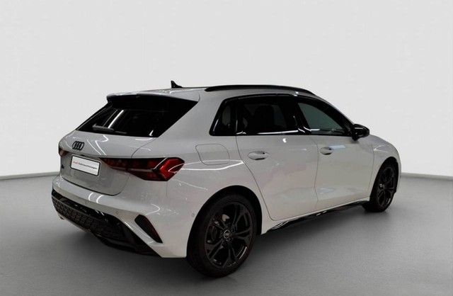 Audi A3 Sportback 35 TFSI S-tronic S-Line - Samsaru's Car Outlet