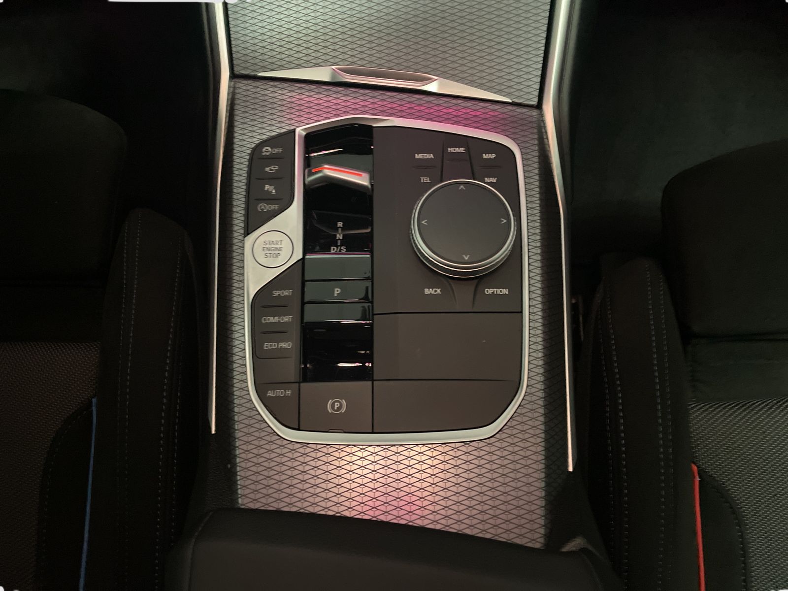 BMW 320i Limousine M Sport LiveCockpitProf Kamera