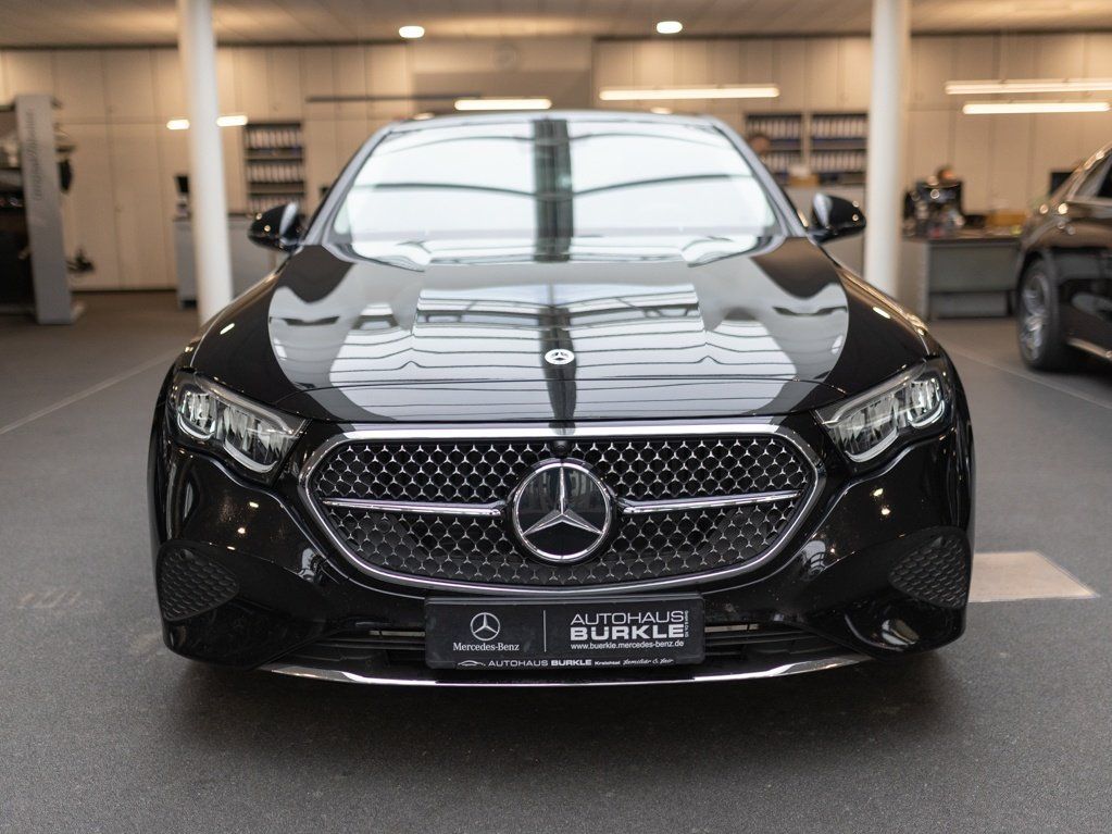 Mercedes-Benz E 220 d Avantgarde Advanced - Samsaru's Car Outlet