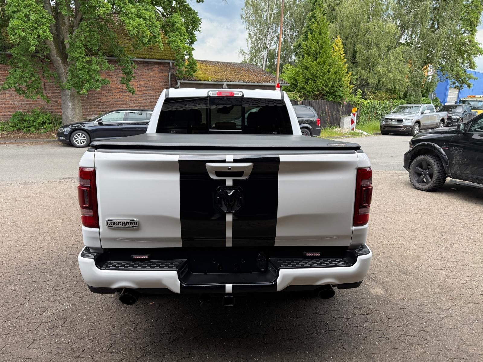 Dodge LONGHORN*4X4*DIGI-TACHO*12"RADIO*OFFROAD*AHK*NAV