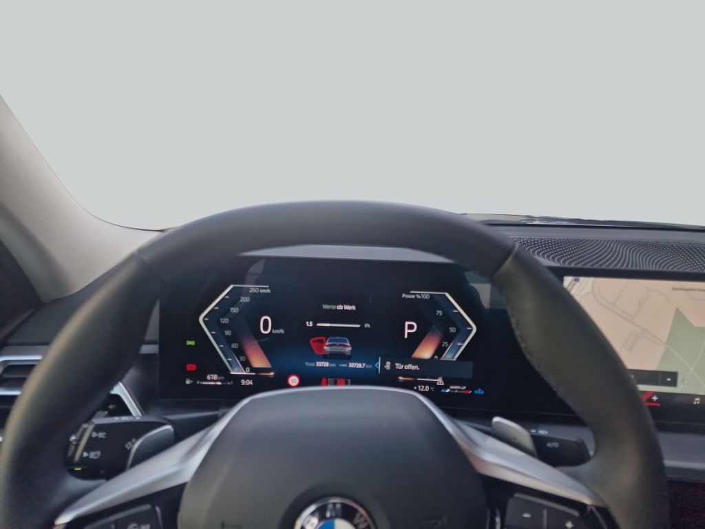 BMW 318i Aut. *AHK*Car-Play*