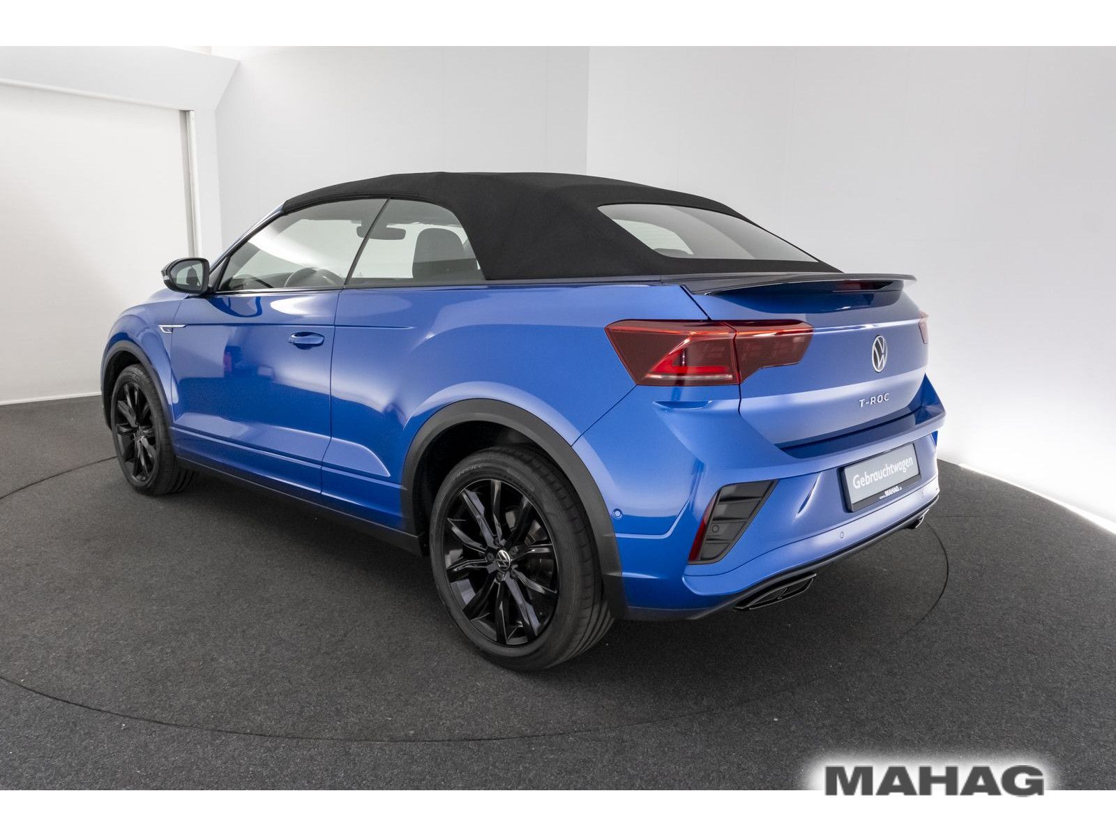 Volkswagen T-Roc R-Line - Samsaru's Car Outlet