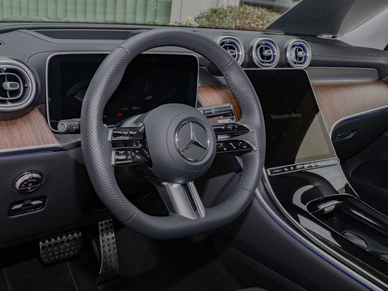 Mercedes-Benz GLC 300 e 4M AMG-Sport/Technik/Pano/HUD/AHK/Dist