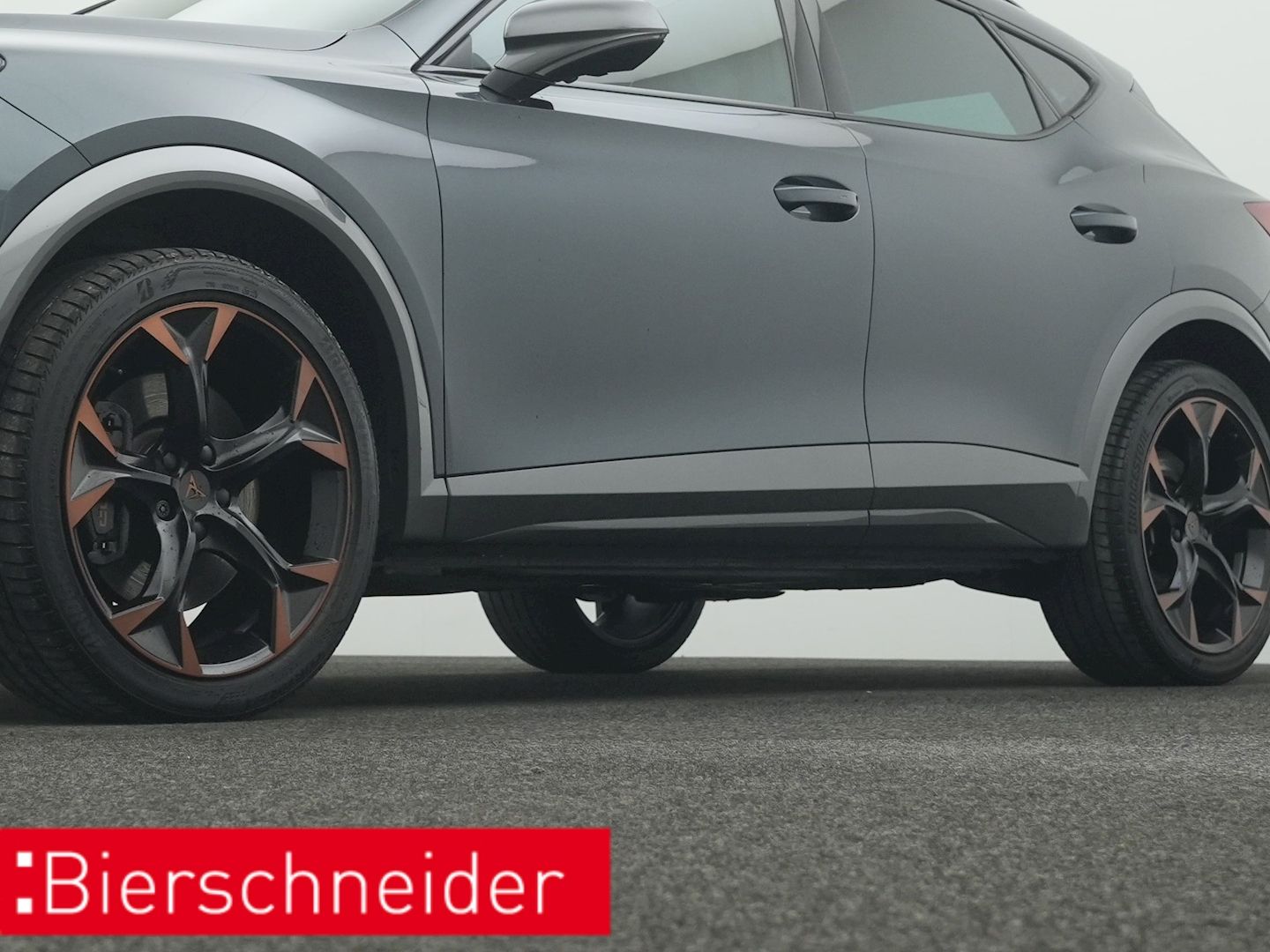 Cupra Formentor 2.0 TSI DSG 4Dr. VZ PANO AHK 360 eHECK