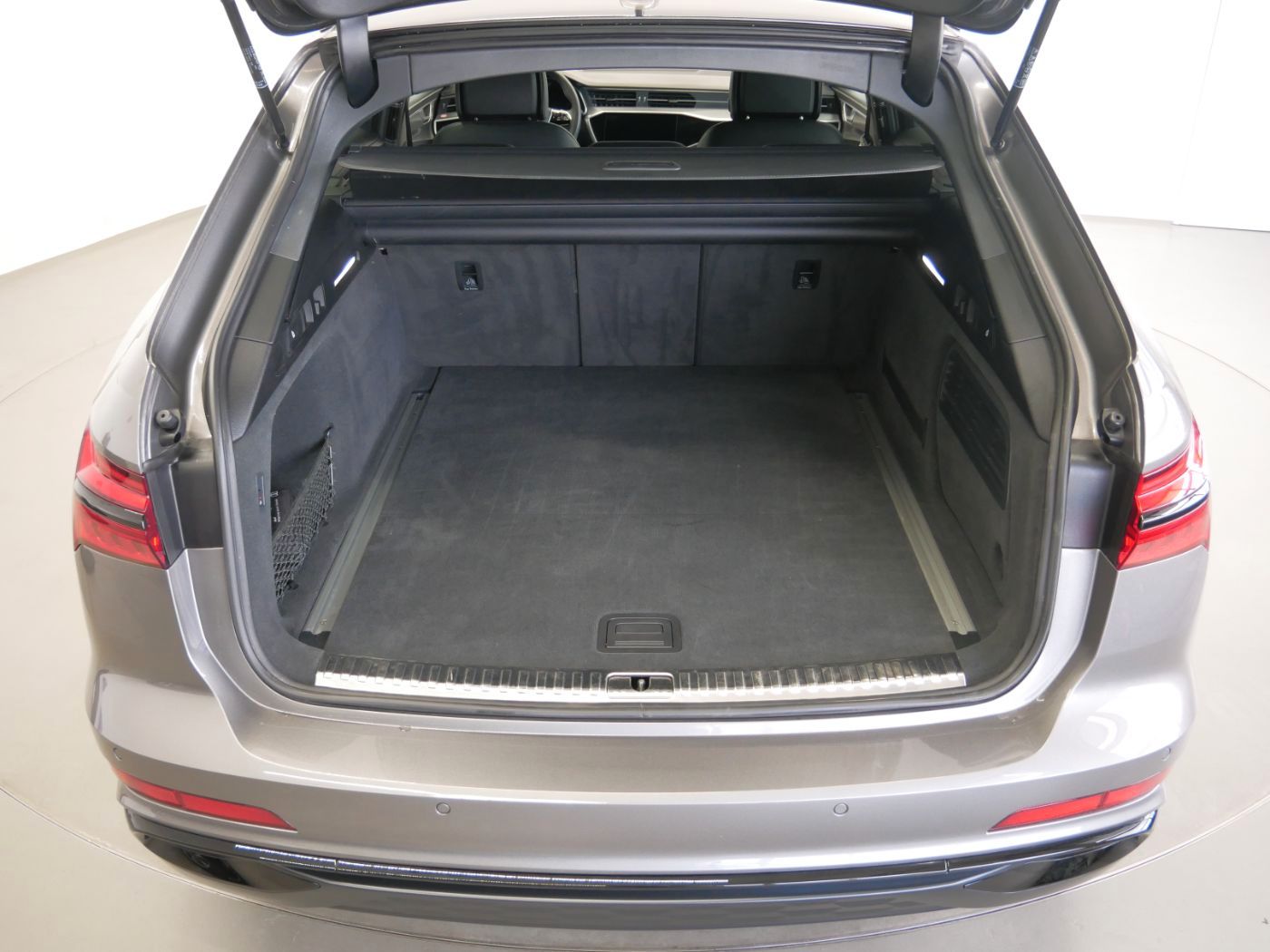 Audi A6 Avant 55 TFSI quattro S line S tro. MATRIX AH