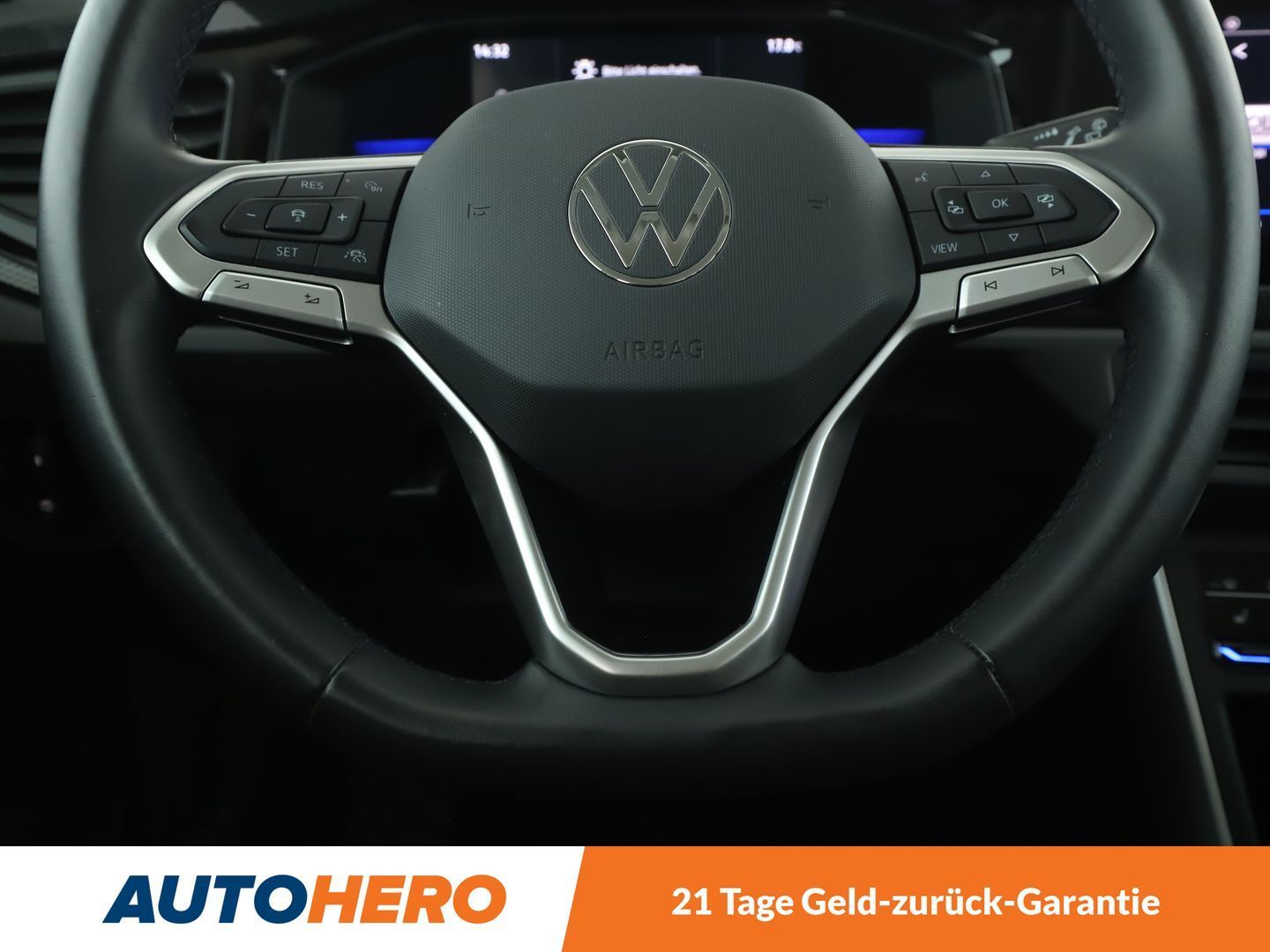 Volkswagen Taigo 1.0 TSI Life Aut. - Samsaru's Car Outlet