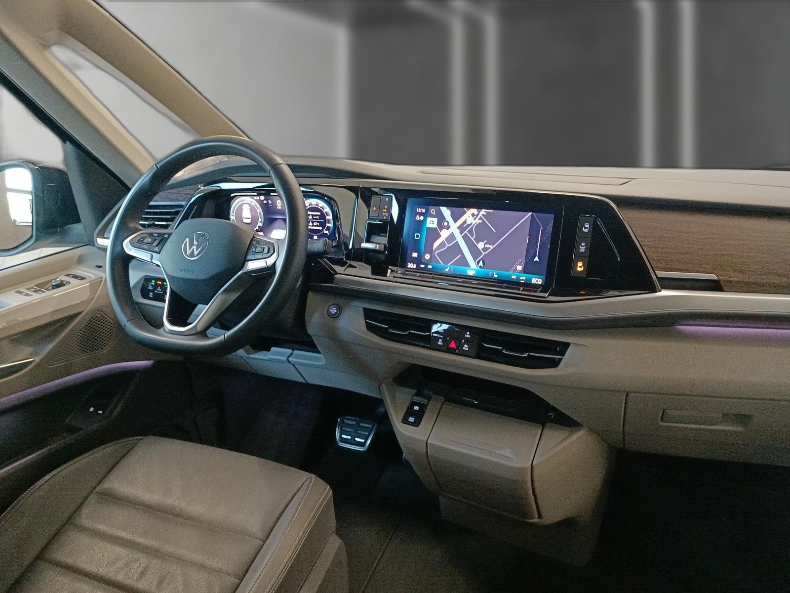 Volkswagen T7 Multivan 1,5 TSI eHybrid lang 4M AHK*ACC*LED