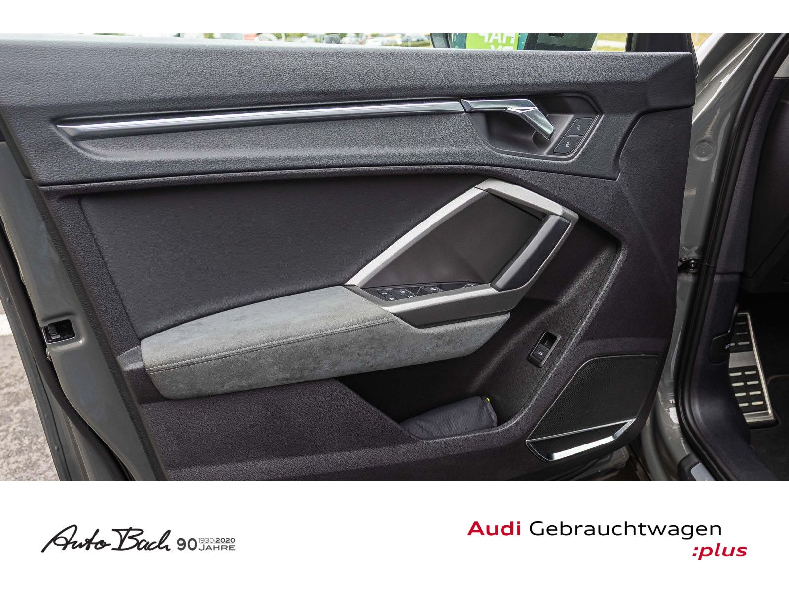 Audi Q3 S line 45TFSI quattro S tronic - Samsaru's Car Outlet