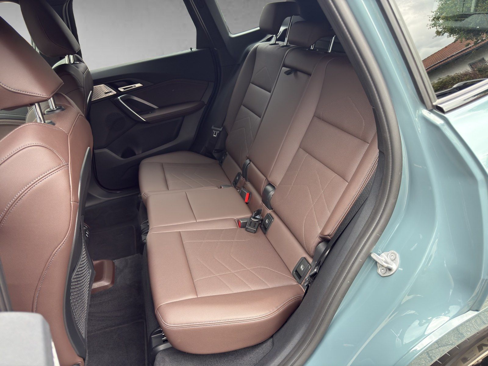 BMW X1 xDrive23i M Sport - Samsaru's Car Outlet