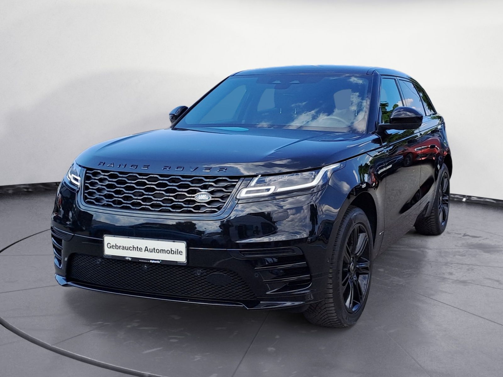 Range Rover Velar P400e R-Dynamic - Samsaru's Car Outlet