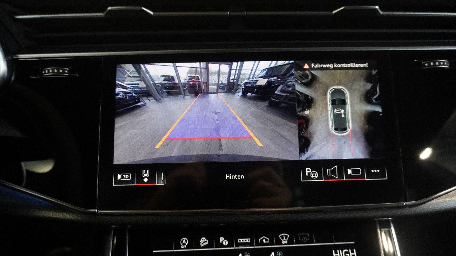 Audi RSQ8    *RS ESSENTIAL -PAKET*UVP 186 Tsd*