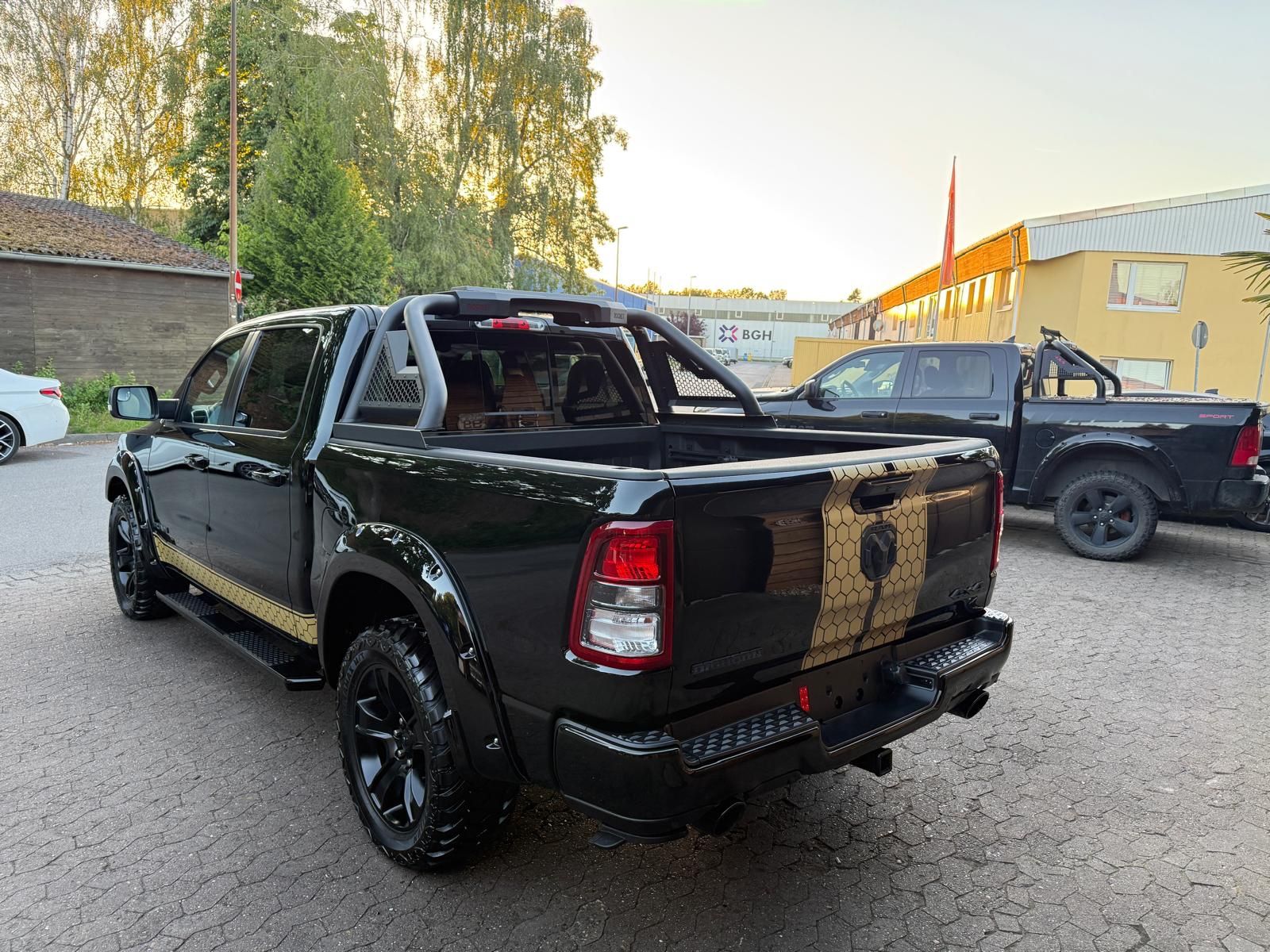 Dodge 4X4*V8*5.7*LPG*LED*BÜGEL*OFFROAD*LIFT*GARANTIE*