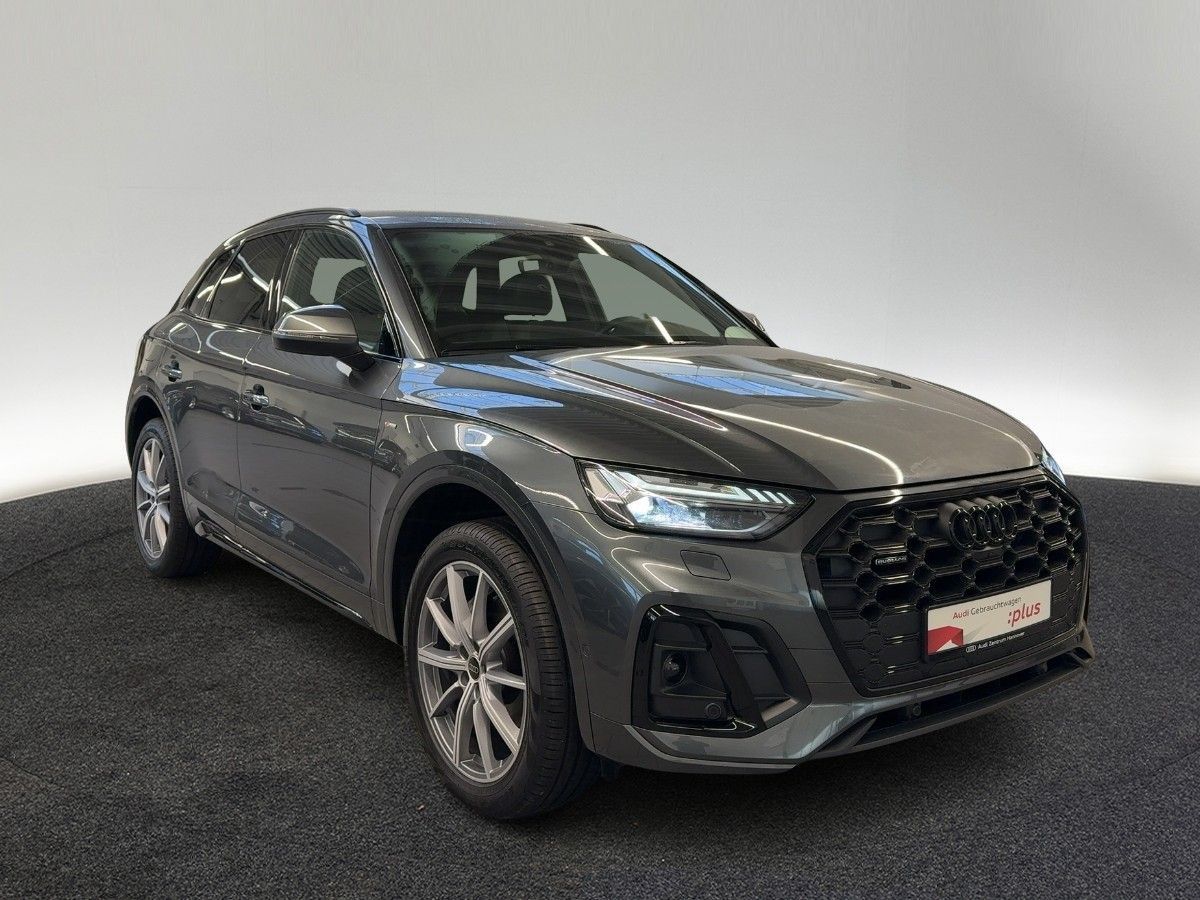Audi Q5 S line 40 TDI quattro virtual AHK