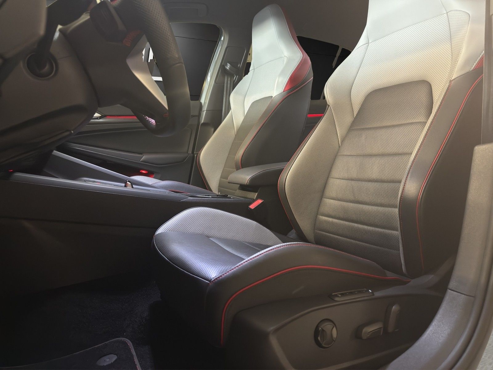 Volkswagen Golf GTI Clubsport Edition 45 - Samsaru's Car Outlet