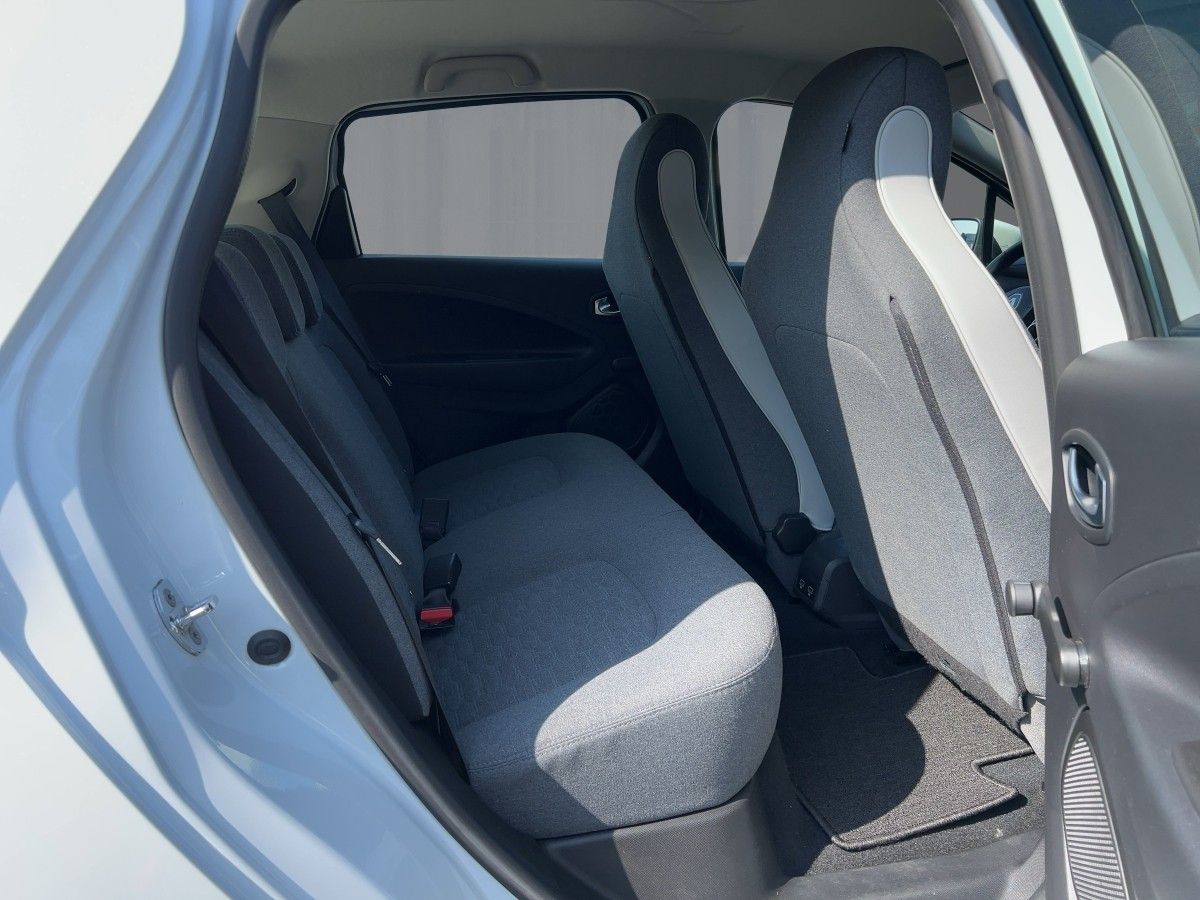 Renault ZOE EXPERIENCE R110 - Samsaru's Car Outlet