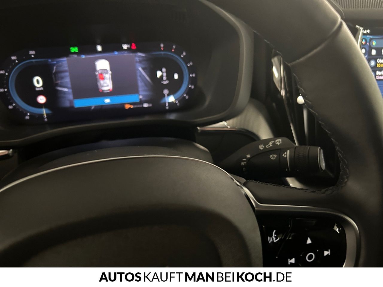 Volvo XC60 B5 AWD PlusDark ACC BLIS AHK VLED 4xSHz H&K