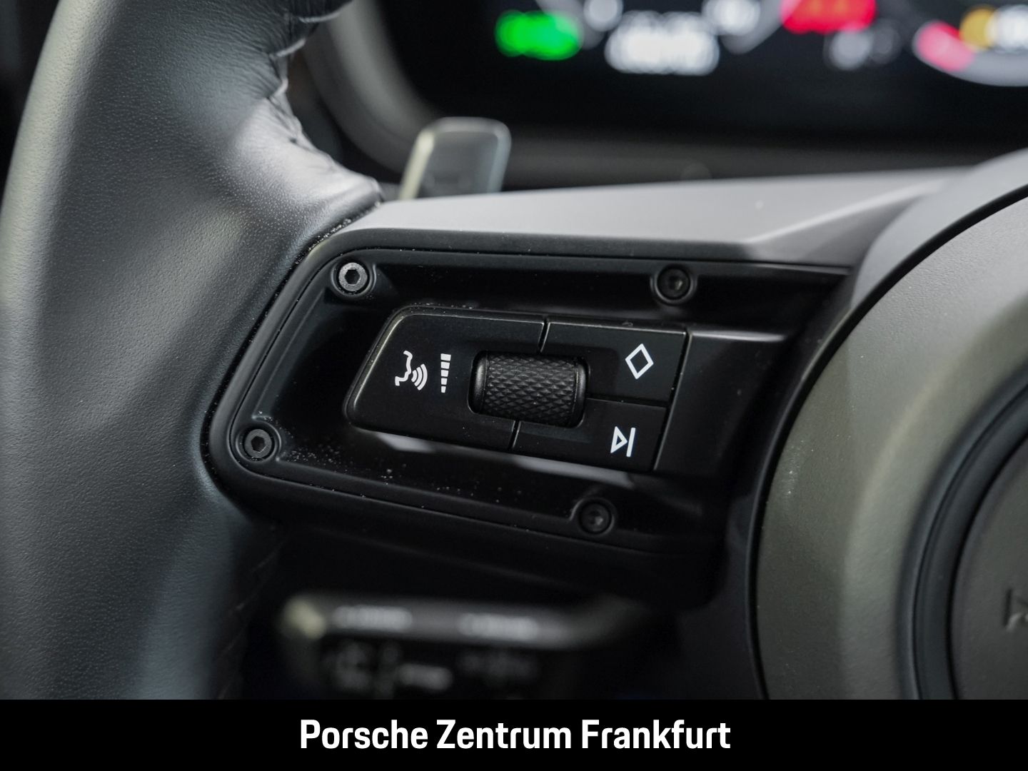 Porsche Cayenne E-Hybrid Black Edition HA-Lenkung BOSE