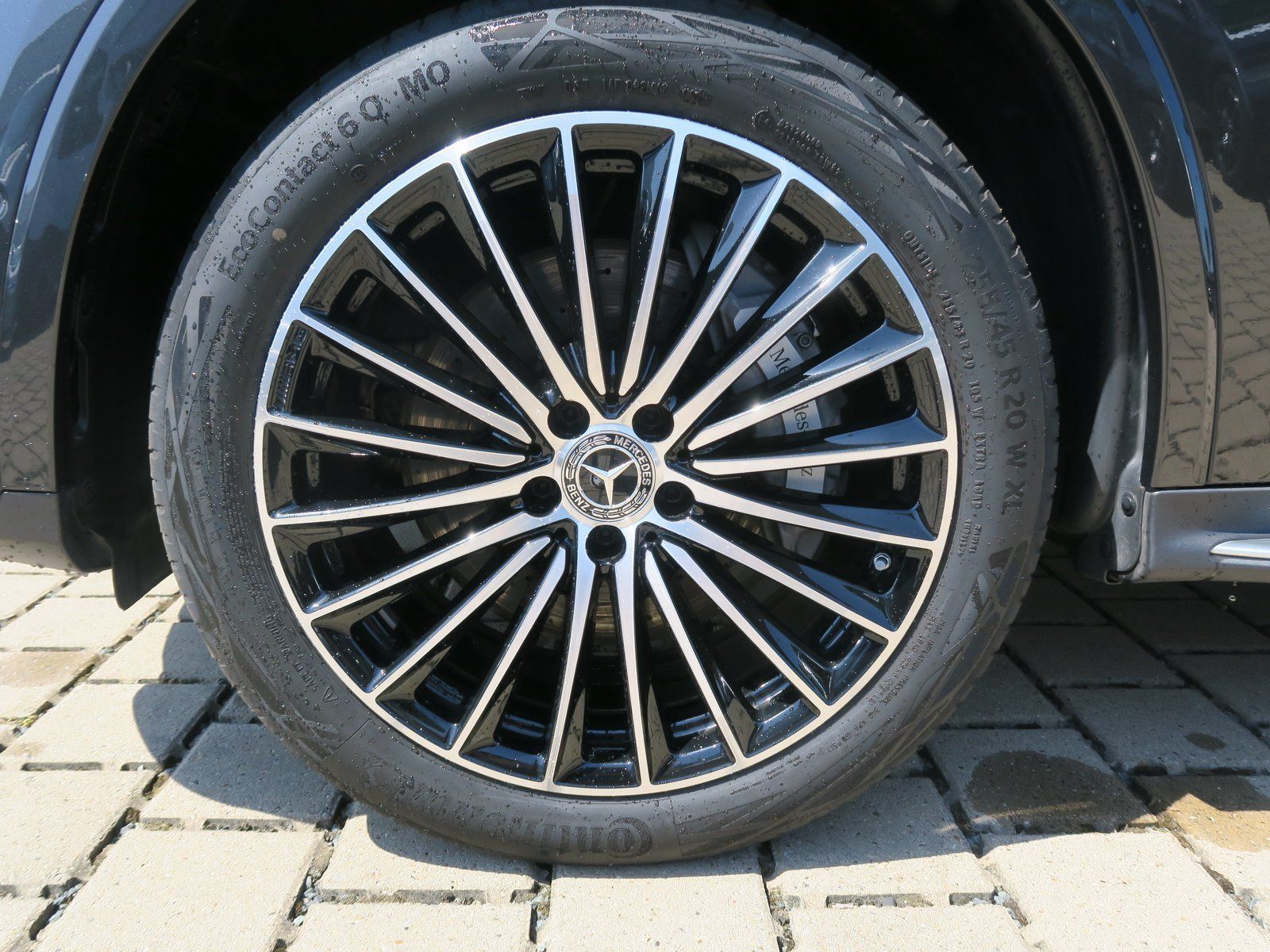 Mercedes-Benz GLC 300 d AMG Line Premium Plus AHK Night 20"
