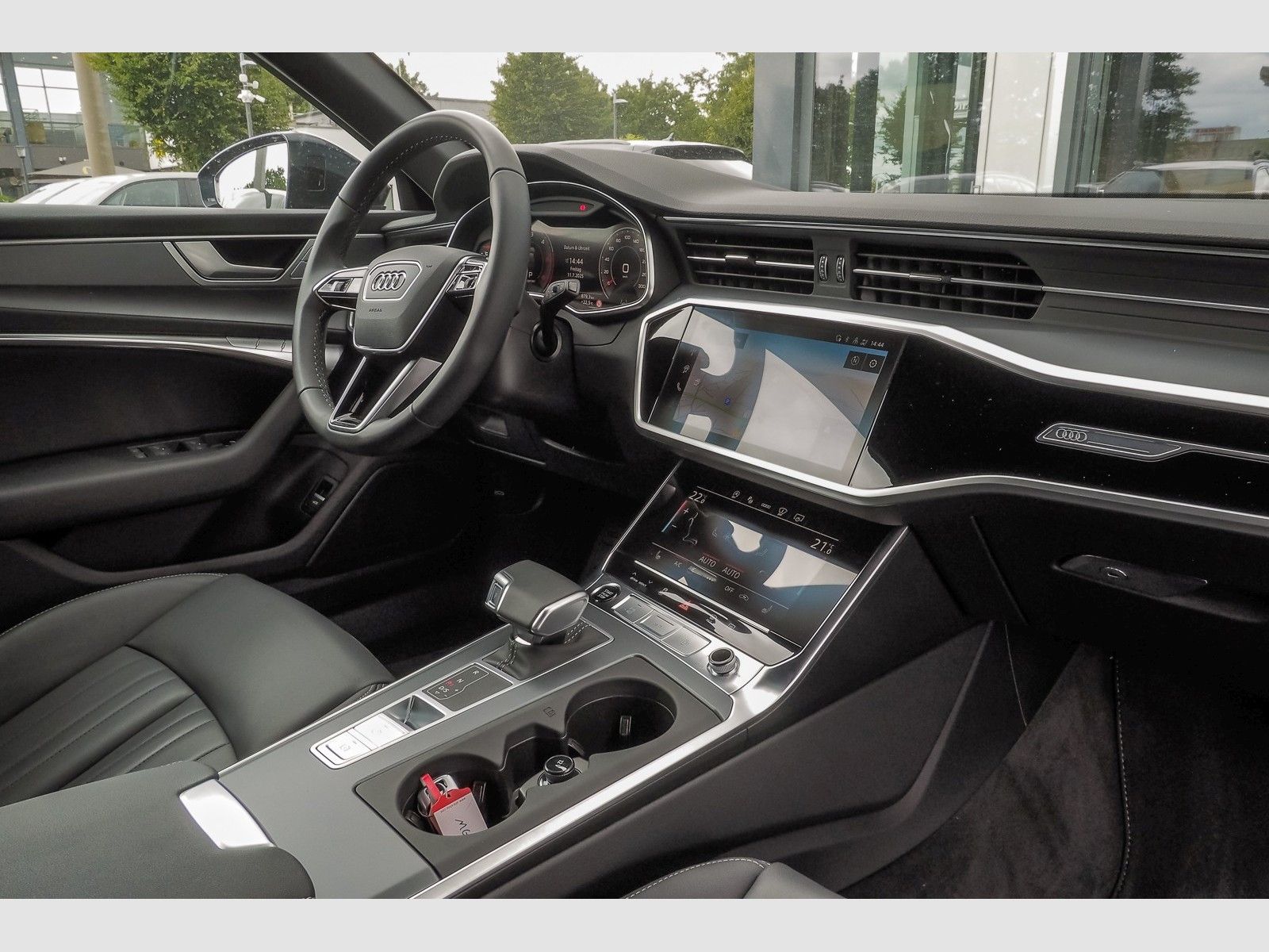 Audi A6 Avant 40TDI S line Black - Samsaru's Car Outlet
