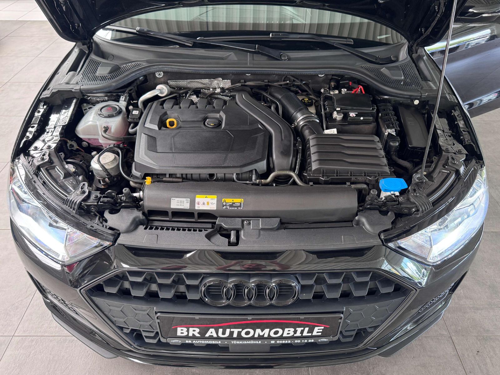 Audi A1 35 TFSI advanced - Samsaru's Car Outlet